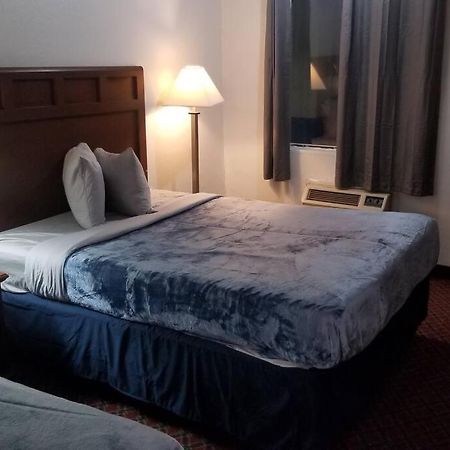 Hotel 2 Queen Beds Hotel Room 222 Wi-Fi Hot Tub Booking Stillwater Eksteriør billede